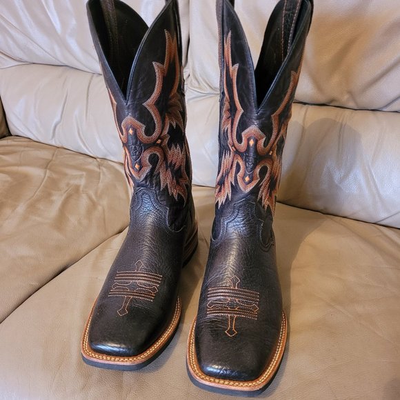 Ariat Boots - 10d - Picture 3 of 8